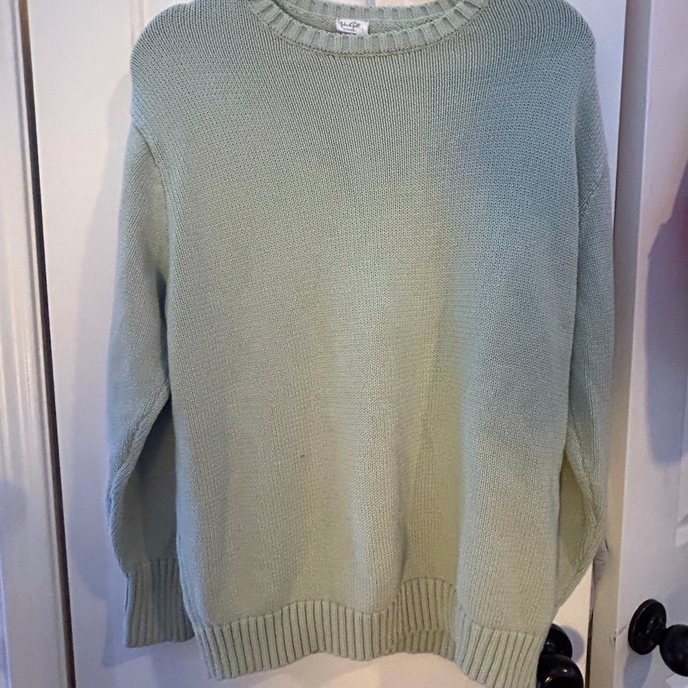John galt brandy Melville green trendy sweater